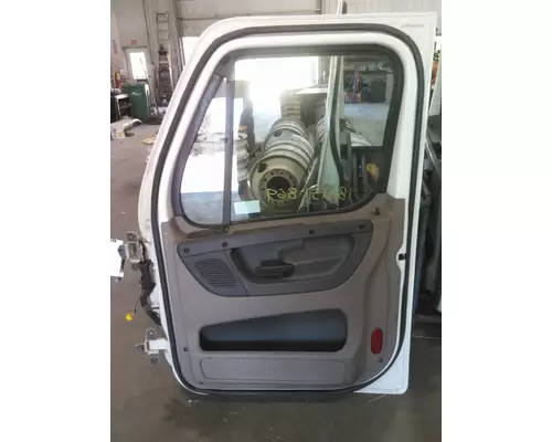 FREIGHTLINER CASCADIA 2008-2018 DOOR ASSEMBLY, FRONT