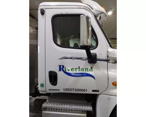 FREIGHTLINER CASCADIA 2008-2018 DOOR ASSEMBLY, FRONT