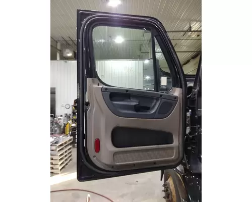 FREIGHTLINER CASCADIA 2008-2018 DOOR ASSEMBLY, FRONT