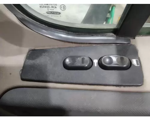 FREIGHTLINER CASCADIA 2008-2018 DOOR ASSEMBLY, FRONT