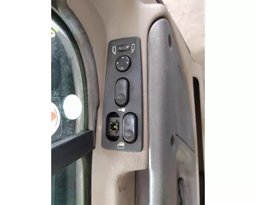 FREIGHTLINER CASCADIA 2008-2018 DOOR ASSEMBLY, FRONT