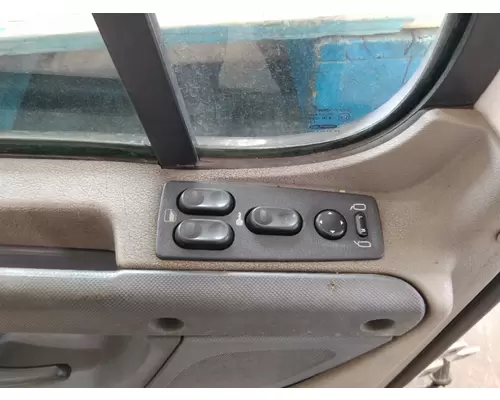 FREIGHTLINER CASCADIA 2008-2018 DOOR ASSEMBLY, FRONT