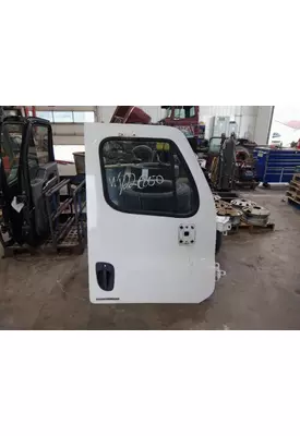 FREIGHTLINER CASCADIA 2008-2018 DOOR ASSEMBLY, FRONT