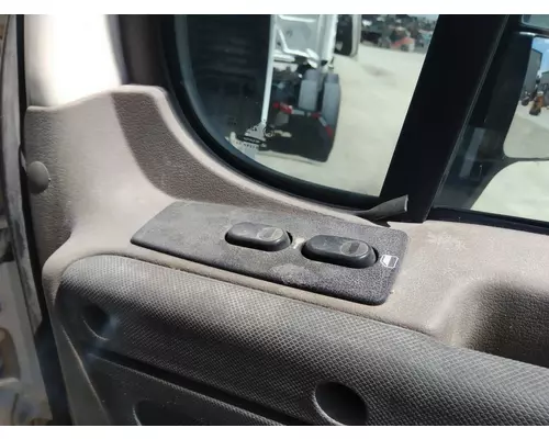 FREIGHTLINER CASCADIA 2008-2018 DOOR ASSEMBLY, FRONT
