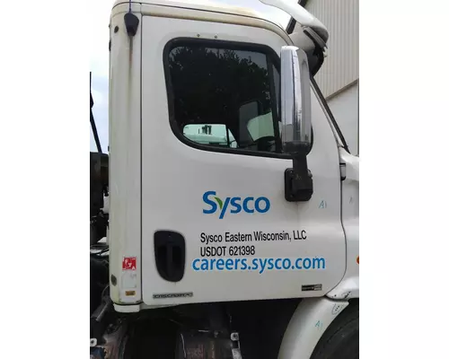 FREIGHTLINER CASCADIA 2008-2018 DOOR ASSEMBLY, FRONT