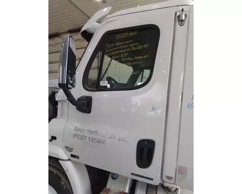 FREIGHTLINER CASCADIA 2008-2018 DOOR ASSEMBLY, FRONT