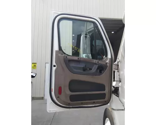 FREIGHTLINER CASCADIA 2008-2018 DOOR ASSEMBLY, FRONT