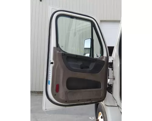 FREIGHTLINER CASCADIA 2008-2018 DOOR ASSEMBLY, FRONT