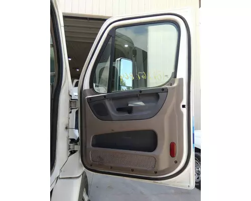 FREIGHTLINER CASCADIA 2008-2018 DOOR ASSEMBLY, FRONT