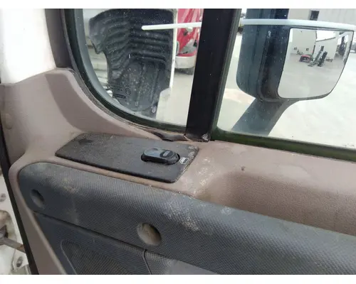 FREIGHTLINER CASCADIA 2008-2018 DOOR ASSEMBLY, FRONT