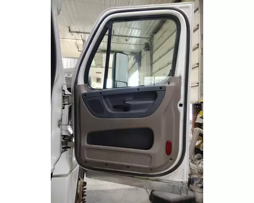 FREIGHTLINER CASCADIA 2008-2018 DOOR ASSEMBLY, FRONT