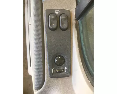FREIGHTLINER CASCADIA 2008-2018 DOOR ASSEMBLY, FRONT