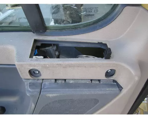 FREIGHTLINER CASCADIA 2008-2018 DOOR ASSEMBLY, FRONT