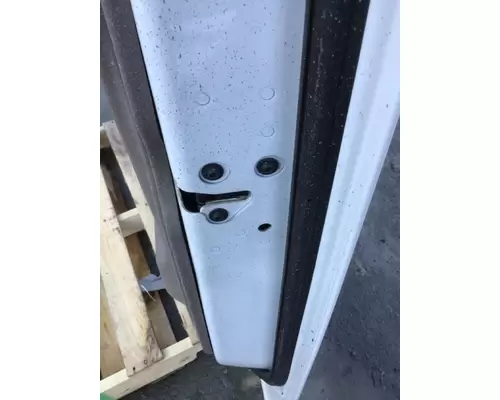 FREIGHTLINER CASCADIA 2008-2018 DOOR ASSEMBLY, FRONT