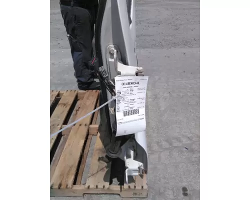 FREIGHTLINER CASCADIA 2008-2018 DOOR ASSEMBLY, FRONT