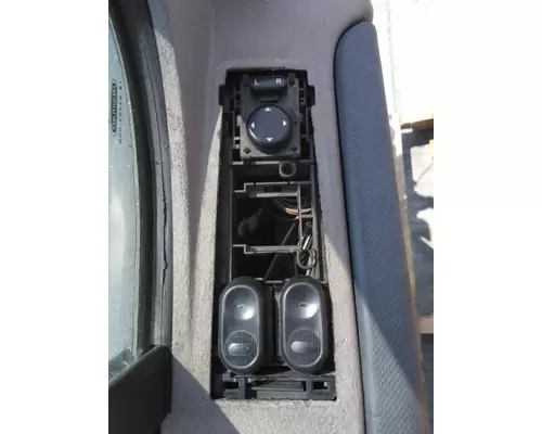 FREIGHTLINER CASCADIA 2008-2018 DOOR ASSEMBLY, FRONT