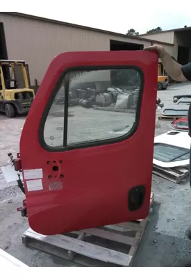 FREIGHTLINER CASCADIA 2008-2018 DOOR ASSEMBLY, FRONT