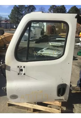 FREIGHTLINER CASCADIA 2008-2018 DOOR ASSEMBLY, FRONT