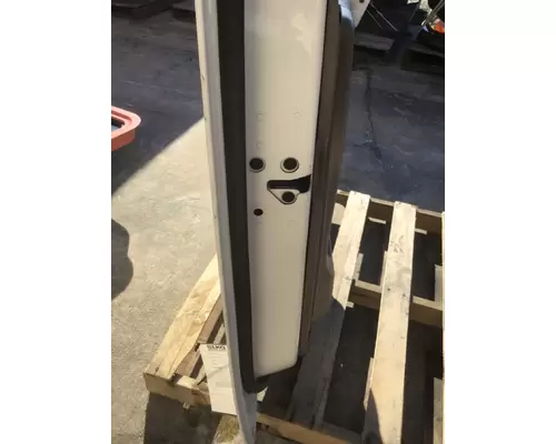 FREIGHTLINER CASCADIA 2008-2018 DOOR ASSEMBLY, FRONT