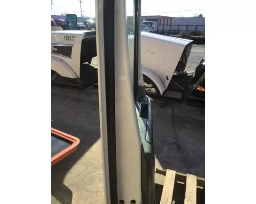 FREIGHTLINER CASCADIA 2008-2018 DOOR ASSEMBLY, FRONT