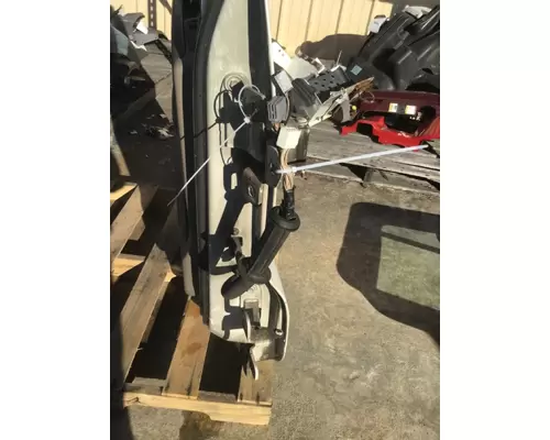 FREIGHTLINER CASCADIA 2008-2018 DOOR ASSEMBLY, FRONT