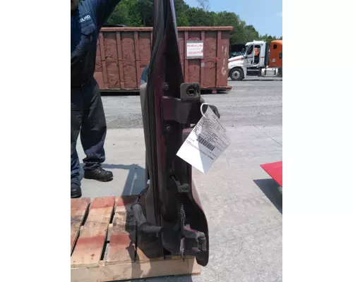 FREIGHTLINER CASCADIA 2008-2018 DOOR ASSEMBLY, FRONT