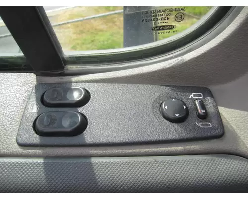 FREIGHTLINER CASCADIA 2008-2018 DOOR ASSEMBLY, FRONT