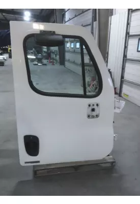 FREIGHTLINER CASCADIA 2008-2018 DOOR ASSEMBLY, FRONT