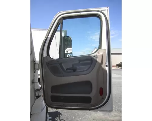 FREIGHTLINER CASCADIA 2008-2018 DOOR ASSEMBLY, FRONT