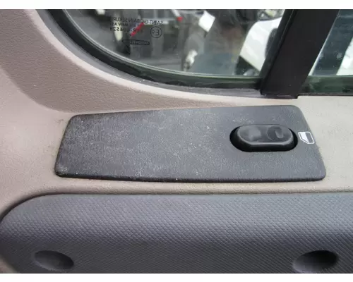FREIGHTLINER CASCADIA 2008-2018 DOOR ASSEMBLY, FRONT