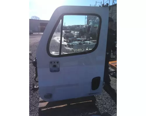 FREIGHTLINER CASCADIA 2008-2018 DOOR ASSEMBLY, FRONT