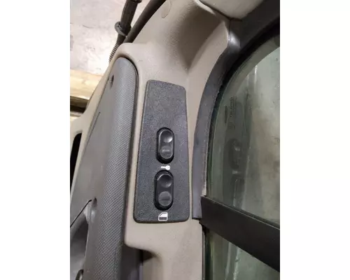 FREIGHTLINER CASCADIA 2008-2018 DOOR ASSEMBLY, FRONT