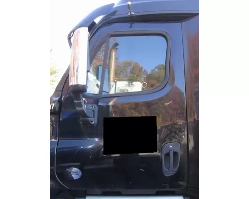FREIGHTLINER CASCADIA 2008-2018 DOOR ASSEMBLY, FRONT