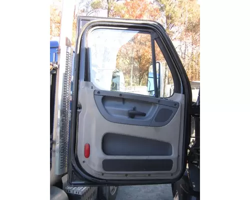 FREIGHTLINER CASCADIA 2008-2018 DOOR ASSEMBLY, FRONT