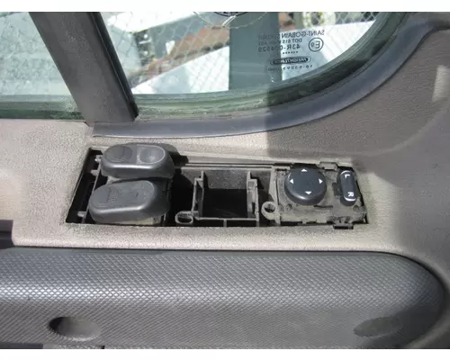 FREIGHTLINER CASCADIA 2008-2018 DOOR ASSEMBLY, FRONT