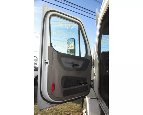 FREIGHTLINER CASCADIA 2008-2018 DOOR ASSEMBLY, FRONT