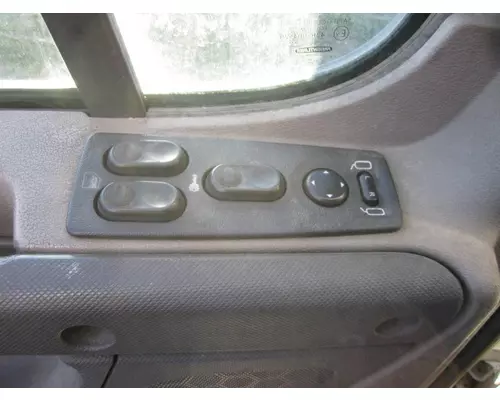 FREIGHTLINER CASCADIA 2008-2018 DOOR ASSEMBLY, FRONT