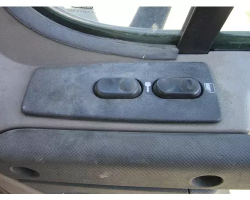 FREIGHTLINER CASCADIA 2008-2018 DOOR ASSEMBLY, FRONT