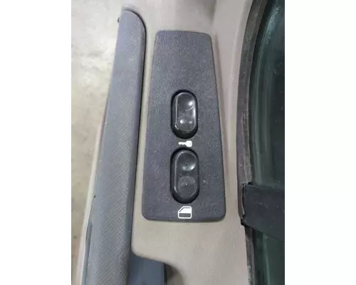 FREIGHTLINER CASCADIA 2008-2018 DOOR ASSEMBLY, FRONT