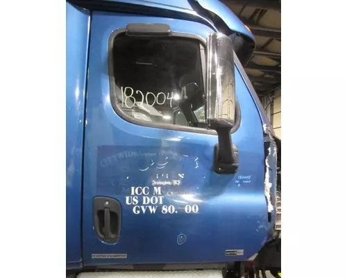 FREIGHTLINER CASCADIA 2008-2018 DOOR ASSEMBLY, FRONT
