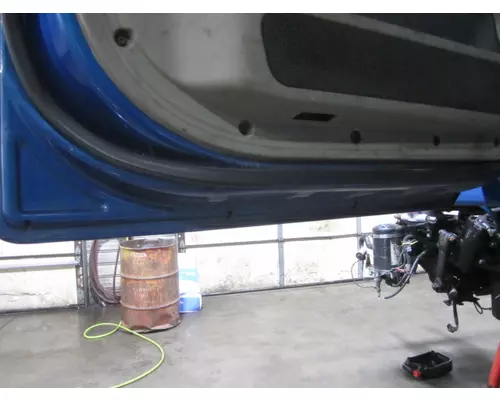 FREIGHTLINER CASCADIA 2008-2018 DOOR ASSEMBLY, FRONT