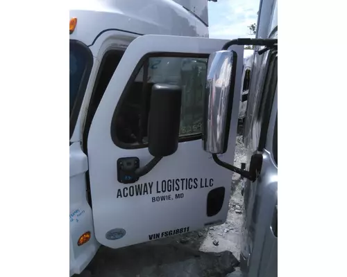 FREIGHTLINER CASCADIA 2008-2018 DOOR ASSEMBLY, FRONT