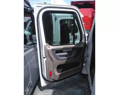 FREIGHTLINER CASCADIA 2008-2018 DOOR ASSEMBLY, FRONT