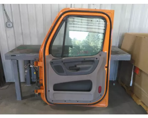 FREIGHTLINER CASCADIA 2008-2018 DOOR ASSEMBLY, FRONT