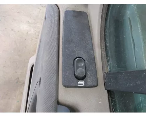 FREIGHTLINER CASCADIA 2008-2018 DOOR ASSEMBLY, FRONT