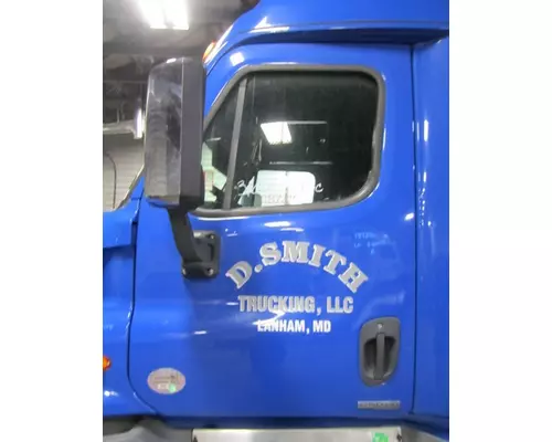FREIGHTLINER CASCADIA 2008-2018 DOOR ASSEMBLY, FRONT