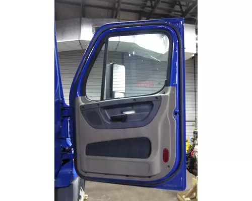FREIGHTLINER CASCADIA 2008-2018 DOOR ASSEMBLY, FRONT