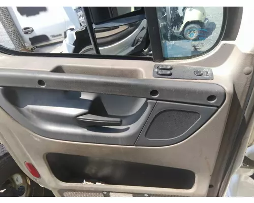 FREIGHTLINER CASCADIA 2008-2018 DOOR ASSEMBLY, FRONT