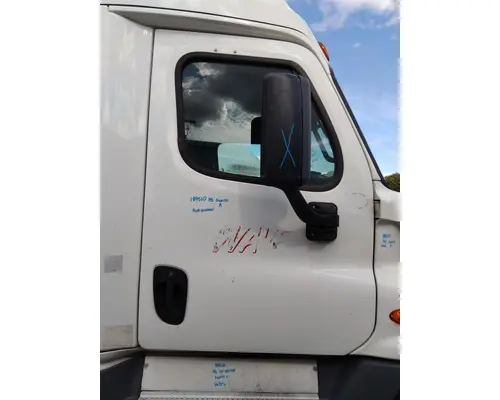 FREIGHTLINER CASCADIA 2008-2018 DOOR ASSEMBLY, FRONT