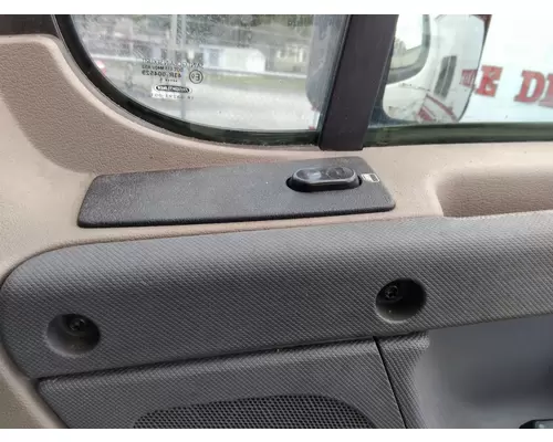 FREIGHTLINER CASCADIA 2008-2018 DOOR ASSEMBLY, FRONT
